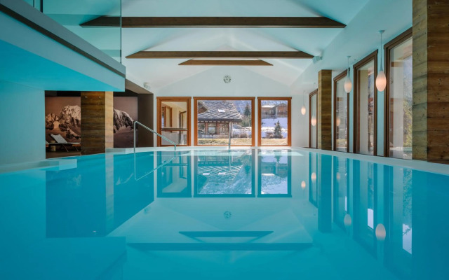 Montana Lodge & Spa, by R Collection Hotels
