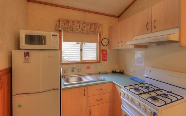 Sandy Hollow Tourist Park