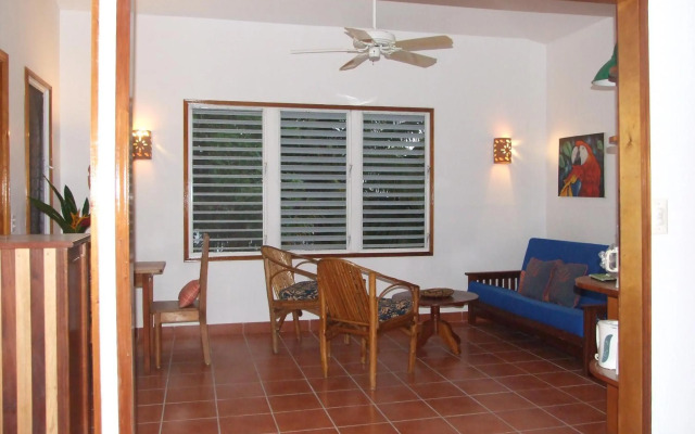 BlueBelize B&B