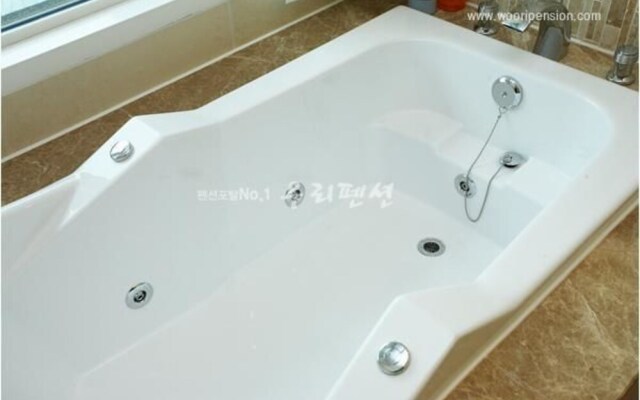 Ganghwa Townhouse Pension
