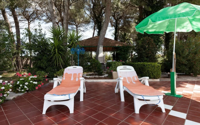 Villa Carmen With Garden And Pool