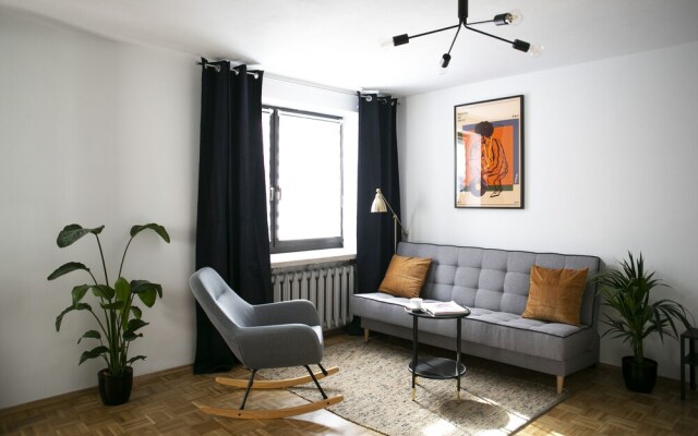 oompH Warsaw Center Well Designed Apt