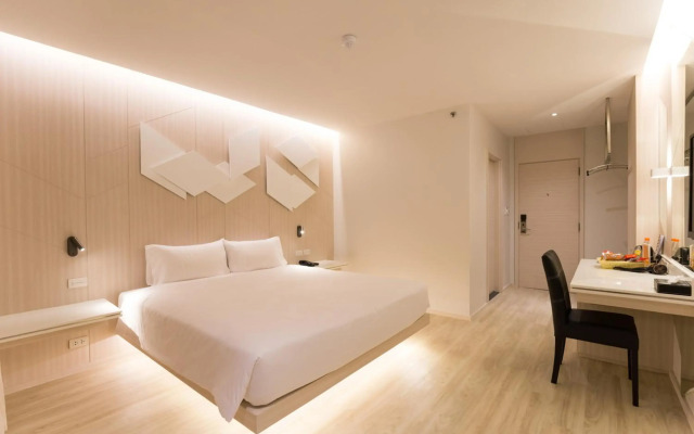 Crystal Hotel Hat Yai