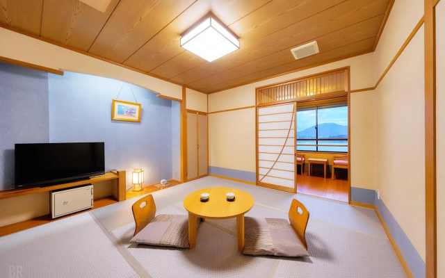 Fujikawaguchiko Onsen Hotel Asafuji