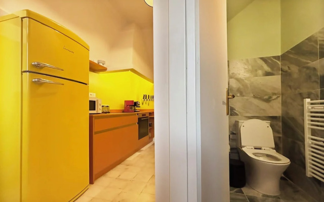 Live in Athens PANGRATI Fine Residence