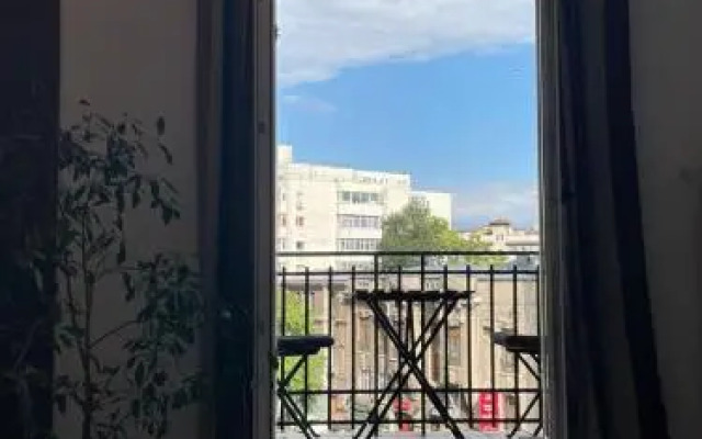 Outstanding 3BR Ultracentral cityview balcony AAA