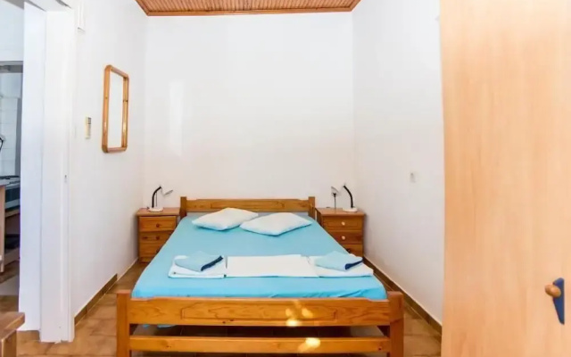 Blue White Apartments - Traditional Village House