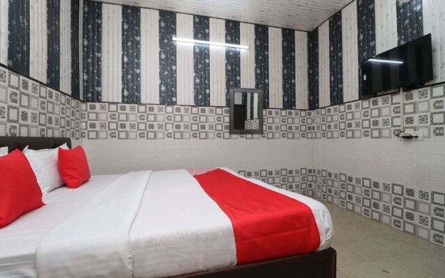 OYO 28409 Hotel Big City