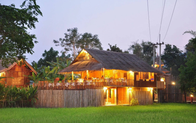 Vieng Tara Villa