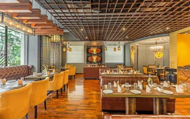 Sterling Palm Bliss - Rishikesh