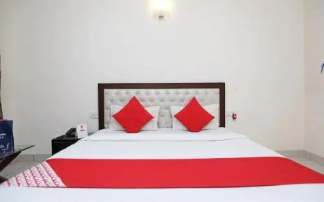 Yellow Sapphire By OYO Rooms