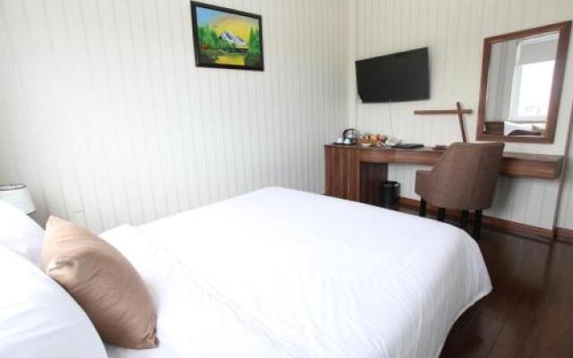 Hong Nhan Hotel