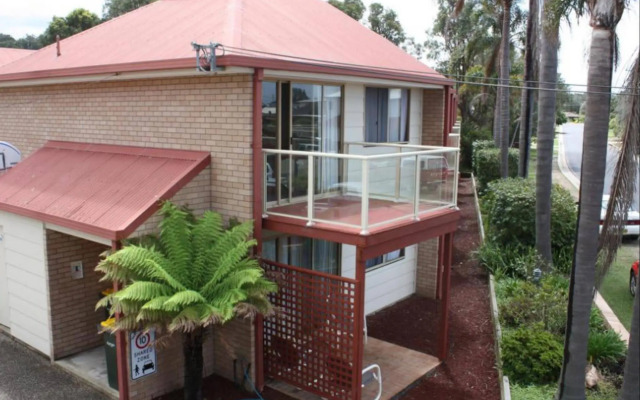 Sapphire Court Holiday Units