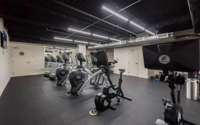 New Renovated Condo in the Heart of NOLA