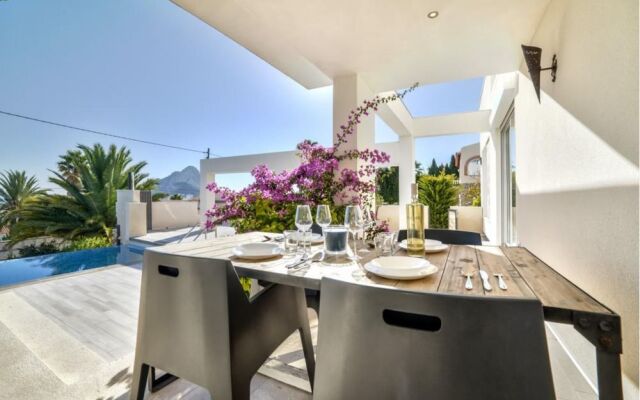 Villa in Calpe - 104269 by MO Rentals