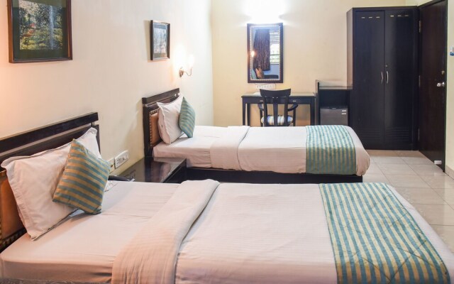 OYO 2417 Hotel Allenby Inn