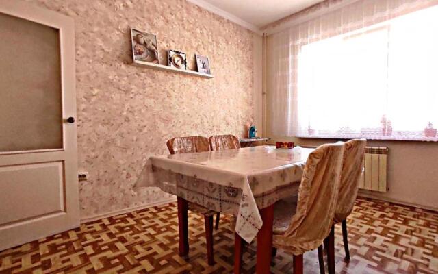 Apartment White Spring