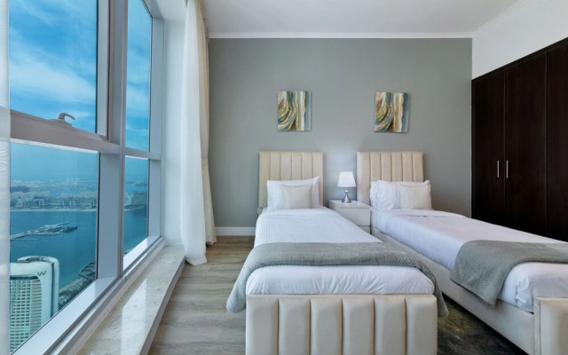 Maison Privee - High-Floor Trendy Apt w/ Marina, Palm & Ocean Vws