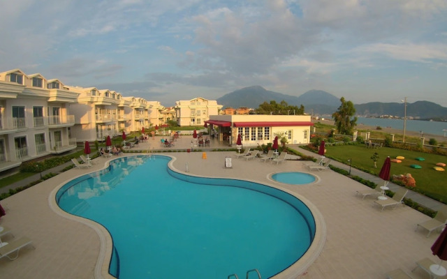 Daphne Apartments C Blok