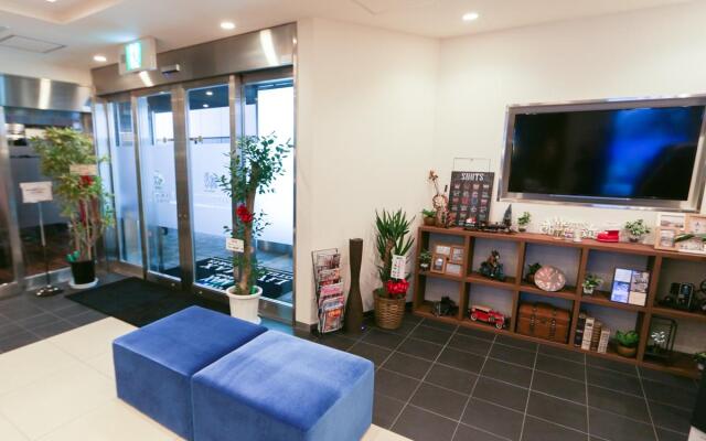 HOTEL LiVEMAX Yokohamaeki-Nishiguchi