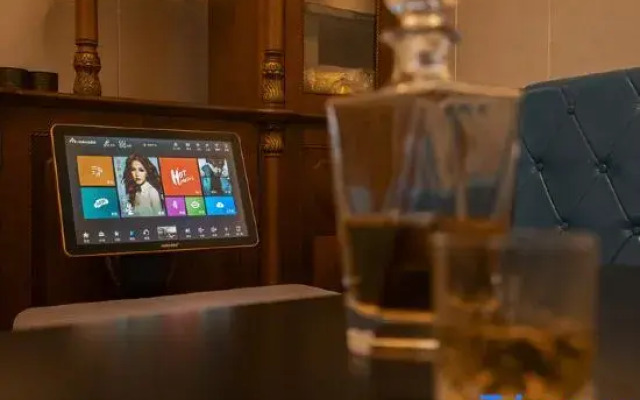 Shanghai Meishu Time Swimming Pool Party Single-family Villa