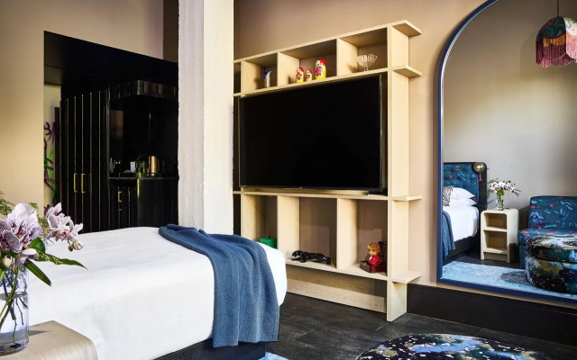 The Radical Asheville, Tapestry Collection by Hilton
