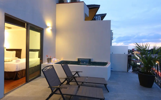 Luxury Sky Penthouses 3-6BR Condo-Hotel at Oceano Jaco
