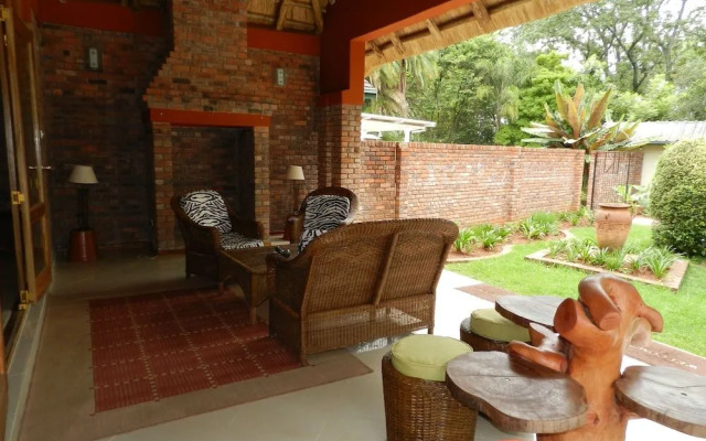 Kutandara Lodges
