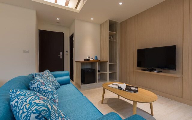 Visual Range B & B