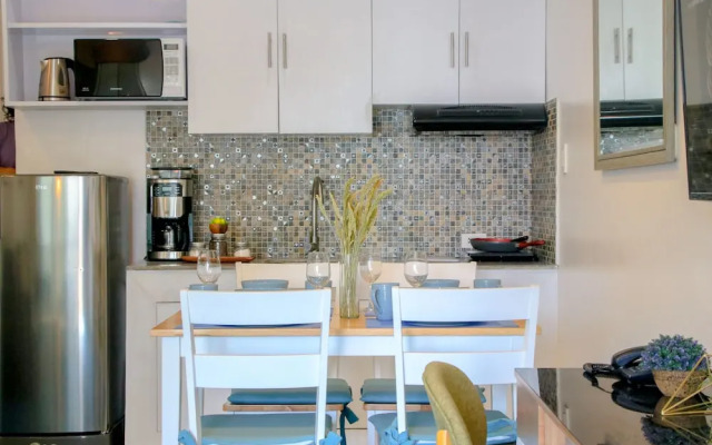 Indigo Makati @ BSA Suites