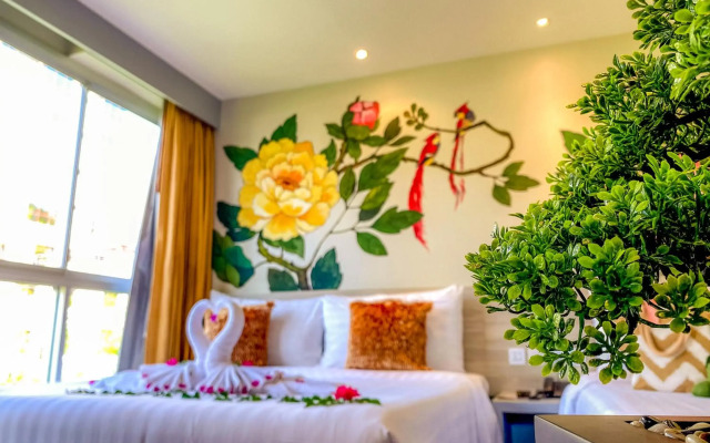 Sino House Phuket Hotel