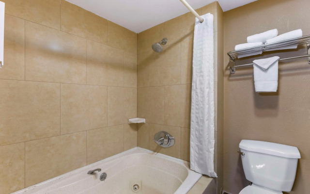 Best Western Royal Sun Inn & Suites