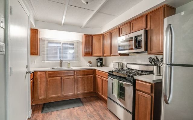 Stylish getaway of University District