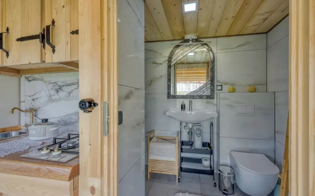 Luxury Glamping House Pia