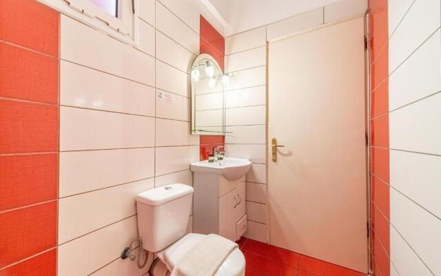 Arianna apartment 11