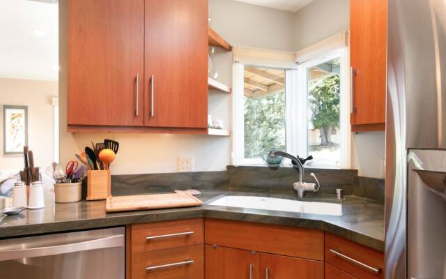 3772 Ventura - 1 Bedroom Duplex