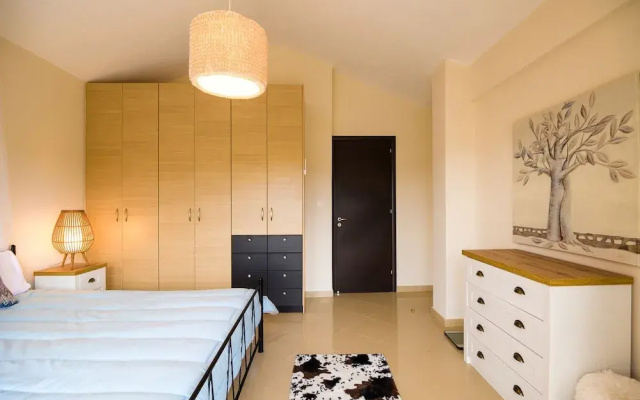 Marathon Luxury Suites - Schinias Beach