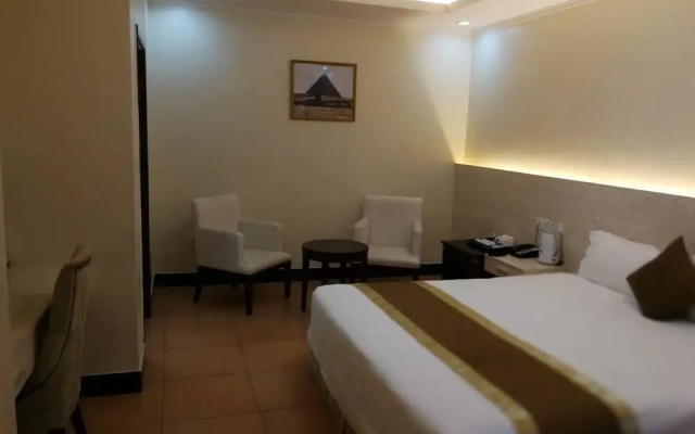 Nanjing Restaurant & Motel
