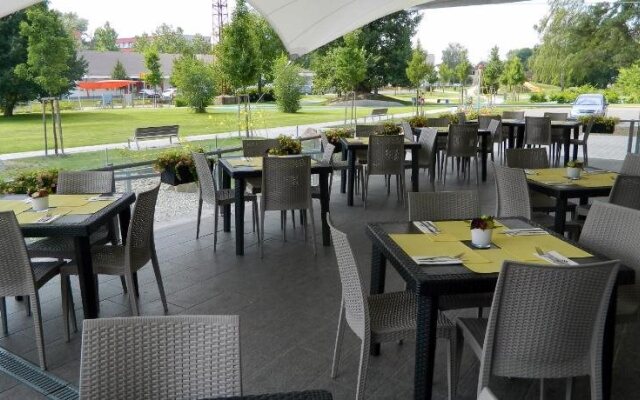 Hotel Bilý Pav