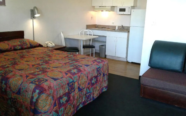 InTown Suites Extended Stay San Antonio TX - Seaworld