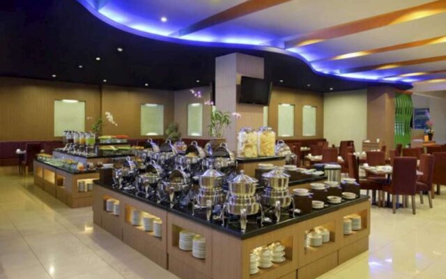 Hotel Santika Palu