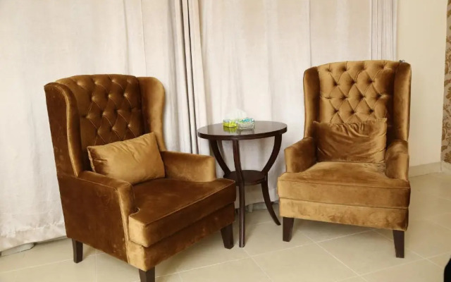 Westin Suites Guest House