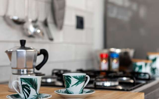 Elegant Apartment in Avola near Sea Beach