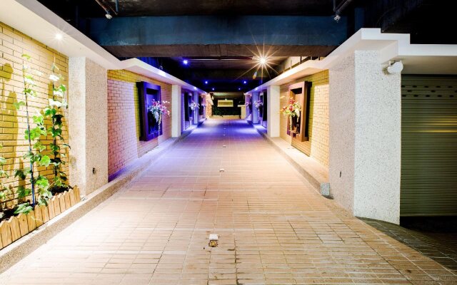 Norway Forest Tamsui Motel
