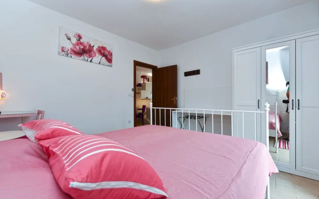 Apartment 1787