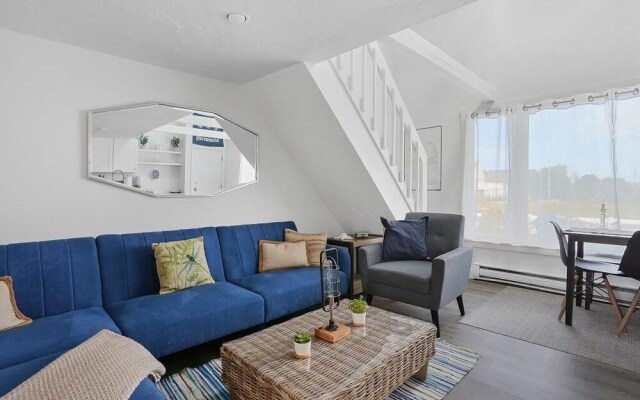 8 Starfish Lane - Two Bedroom House