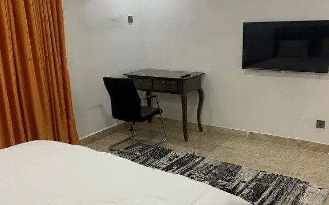 Weena Hotel & Resort