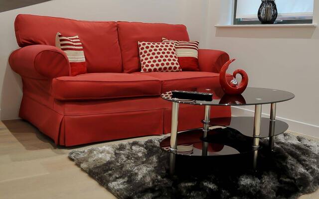 Select Serviced Accommodation - Garrard House