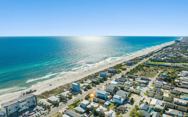 104 Derondo St - Cs the Day