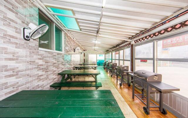 Daecheon Myeongjin Pension